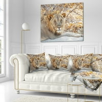 Designart samotni Lav odmara se u šumi - afrički jastuk za bacanje - 18x18